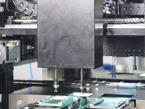 自动点胶机在太阳能电池板上的应用