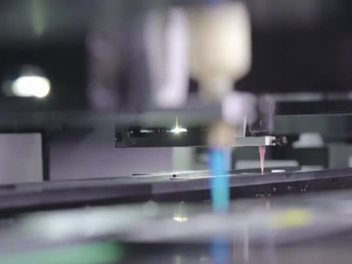 全自动点胶机在电子行业的应用案例分享